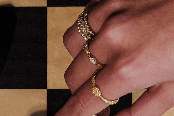 Florilegia-mobile_90824982-1c34-45cc-8b6b-0af7ab07e341 - Folium